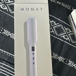 Monat hair lifter